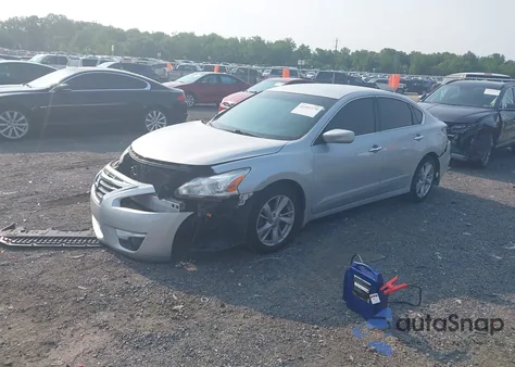 2015 Nissan Altima 2.5 Sv из США, поврежденный, VIN 1N4AL3AP7FC274303